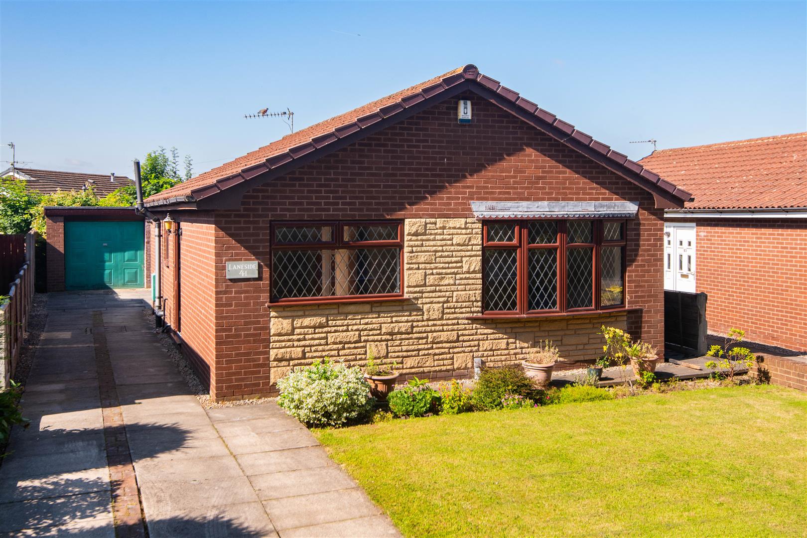 2 bed property in Coupe Green, Preston